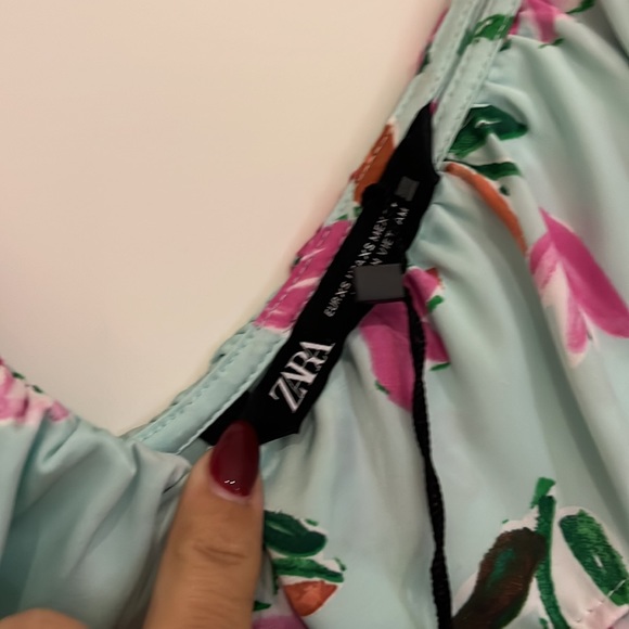 Zara Dress - Picture 6 of 7